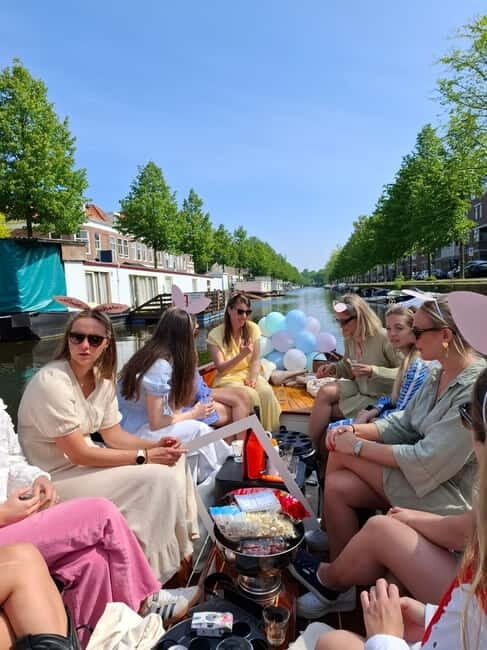 The Hague: individual tickets for an electric boattour! - FAQs