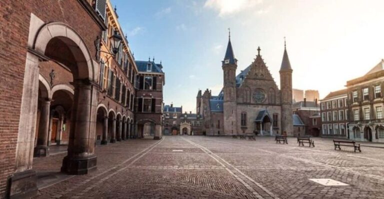 The Hague : Must-See attractions Private Walking Tour - A Deep Dive into the Itinerary