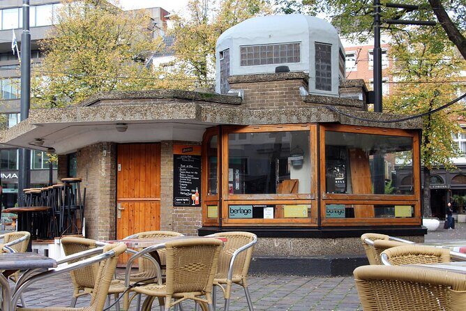 The Hague Scavenger Hunt and Sights Self-Guided Tour - Practical Tips to Make the Most of Your Tour