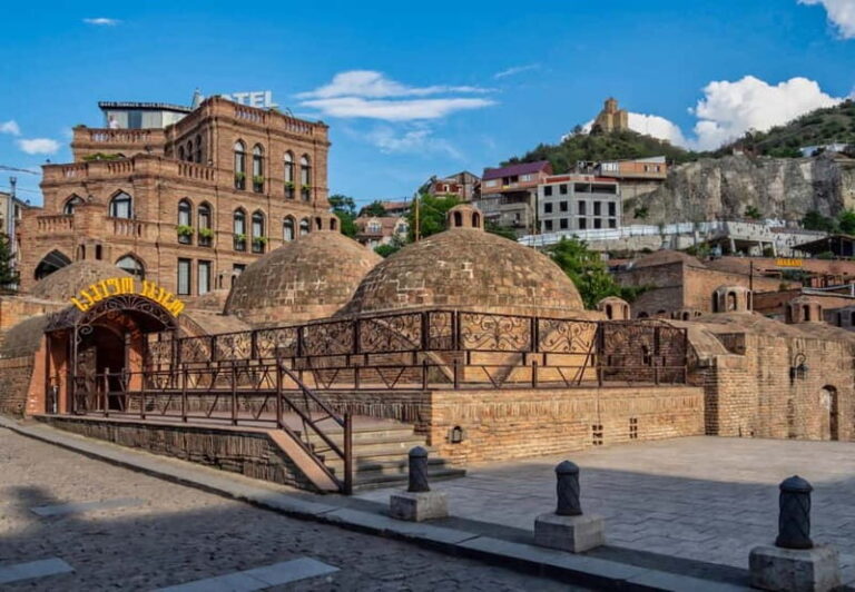The Heart of Tbilisi: Walking Tour of Top Landmarks - Practical Considerations