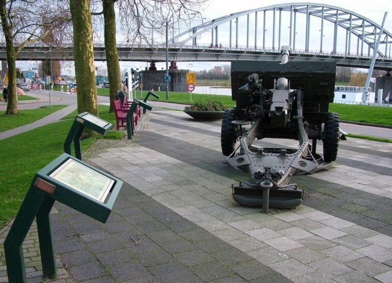 The Netherlands: WW2 Private Day Trip - Things to Keep in Mind