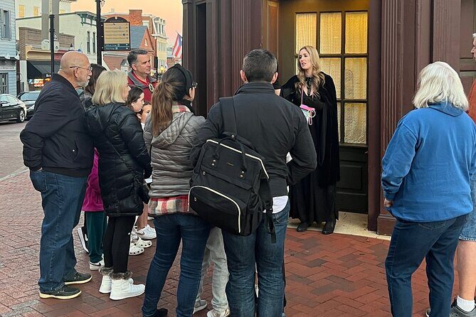 The Original Walking Ghost Tour by Annapolis Ghost Tours - The Pros and Cons