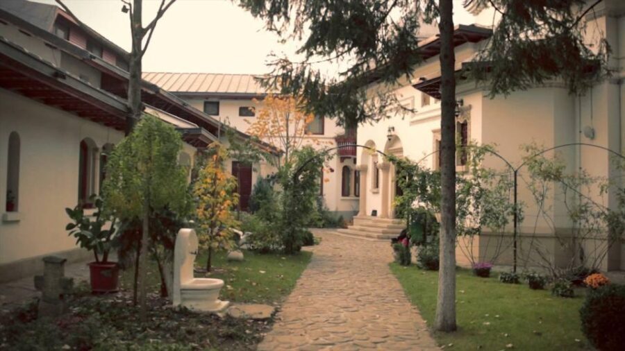 The secret Bucharest - half day walking tour - FAQ