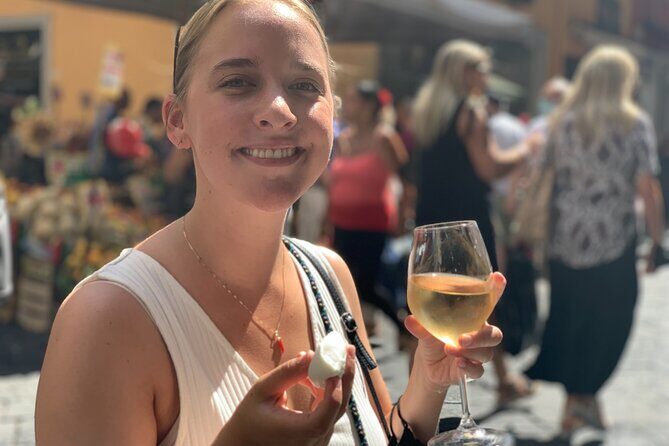 The Unfiltered Street Food & Market Tour of Naples (by Streaty) - Discovering Naples One Bite at a Time