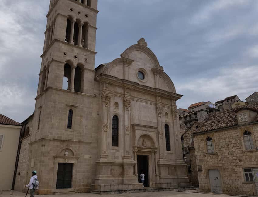 Timeless Hvar: Old Town Walking Tour with Local Guide - What the Reviews Say