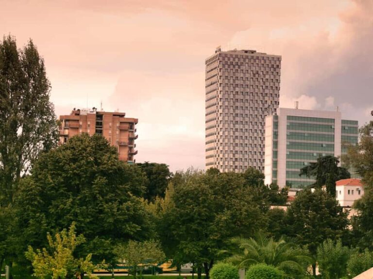 Tirana: Guided Bike Tour with Food and Drink Tastings - Authentic Flavors and Local Flair