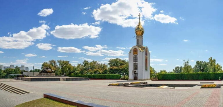 Tiraspol: City Highlights Walking Tour with Local Guide - Is This Tour Worth It?