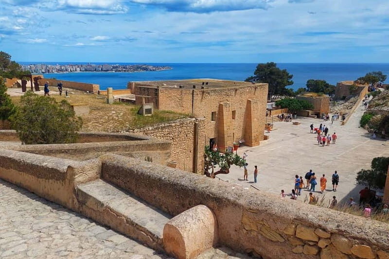 Top 10 Alicante: history, flavor, and charm - Santa Bárbara Castle and Its Views