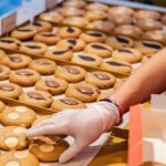 Top 10 Tastes of Amsterdam: Food & Culture Bike Tour - Who Will Love This Tour?