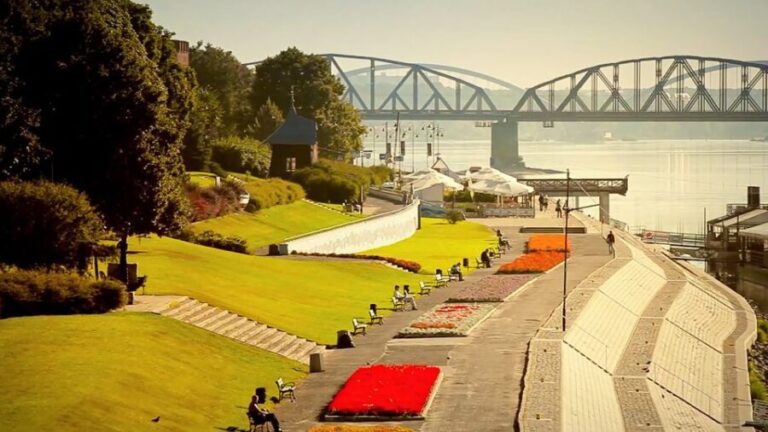 Toru: Full-Day Tour of the City of Copernicus - Detailed Breakdown of the Itinerary