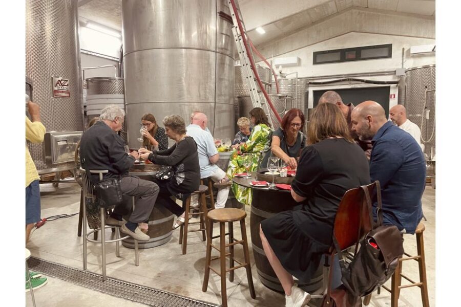 TOSCANA -Guided Tour, Wine Tasting, and Local/Syrian Bites - The Value of the Experience