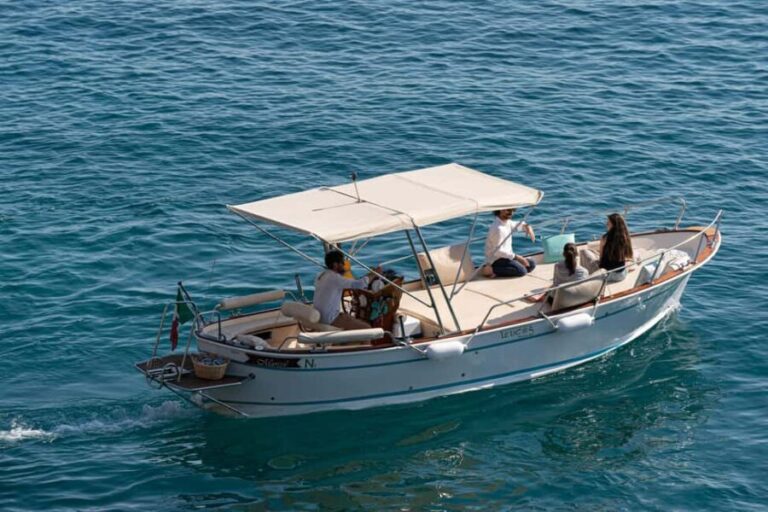 Tour alle Grotte di Santa Maria di Leuca 3 Ore - Who Will Love This Tour?