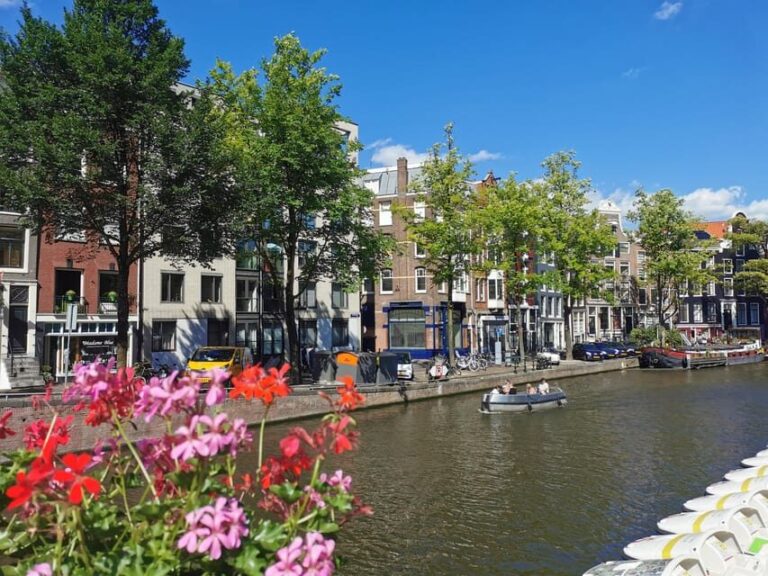 Tour Amsterdam: Old Town, Jewish Quarter and Flower Market - What to Expect from the Tour