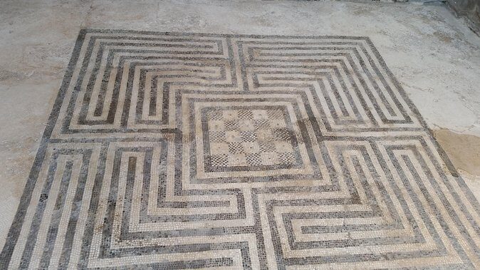 Tour in the ruins of Pompeii with an archaeologist - The Itinerary: What to Expect