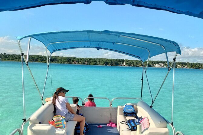 Tour of the Lagoon of Bacalar on pontoon -Collective- - Isla Pajaros: The Bird and Swimming Spot