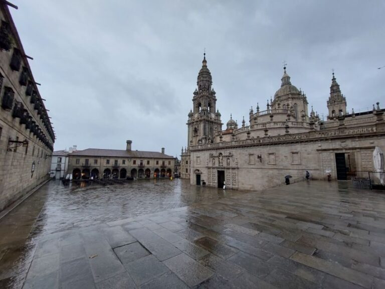 Tour Privado Secretos de Compostela - A Deep Dive into What You Can Expect