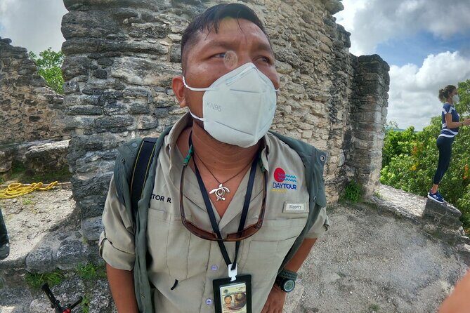 Tour to Dzibanche and Kohunlich with Transportation and 3 Course Meal Included - First Stop: Dzibanché (Kinichna)