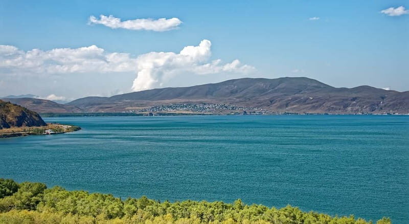 Tour Transfer to/from Tbilisi with Lake Sevan & Wine tasting - What We Think and Who Its Best For