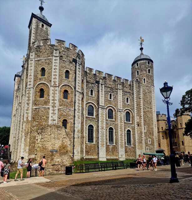 Tower of London Crown Jewels and English Royal History Tour - What to Expect from the Tour