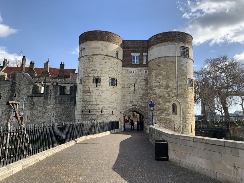 Tower of London Kid-Friendly Private Tour - What to Expect During the Tour
