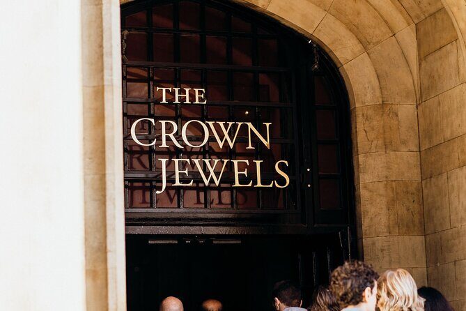 Tower of London Tour with Crown Jewels & Cruise - What to Expect at Each Stop