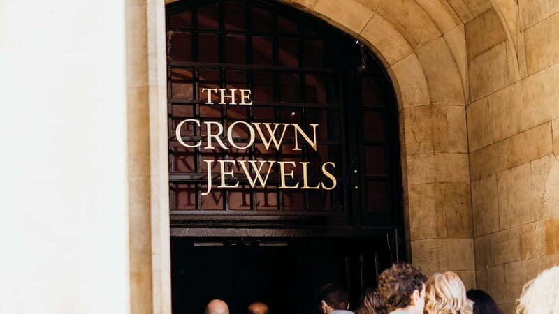 Tower of London Tour with Crown Jewels, plus River Cruise - Walking Through the Historic Rooms