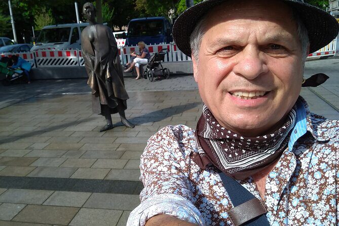 Traditional Bavarian Coffee and Cake private Tour in Munich - Detailed Tour Breakdown