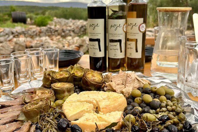 Traditional Hvar Cooking Classes, Dinners & 'Poje' Field Tour! - Discovering Poje: An Idyllic Location for Food and Friendships