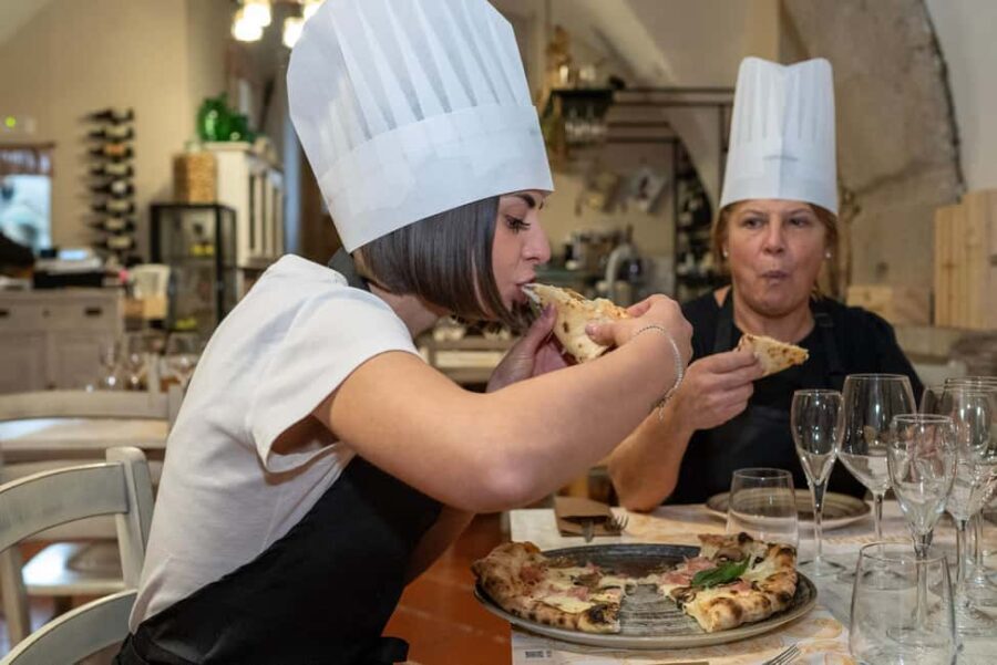 Traditional Pizza Cooking Class - The Experience in Detail