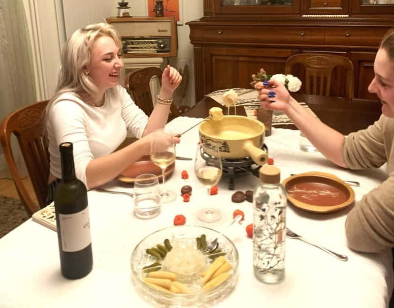 Traditional Swiss Dinner: Cheese Fondue, Appetizers/Dessert - Why This Experience Is Worth Considering