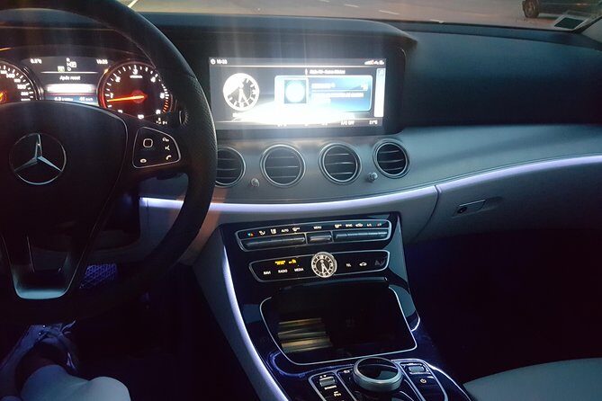 Transfer from Lisbon Airport to Lisbon City Hotels - The Pros and Cons