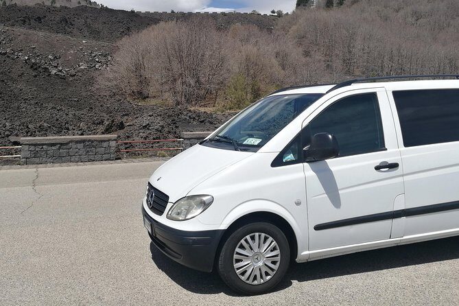 Transfer from Taormina and sourrounding villages to Catania Airport - The Vehicle and Comfort Features