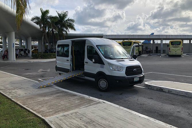 Transportation from the Airport to Hotels in Cancun arrival only - What Does the Transfer Cover?