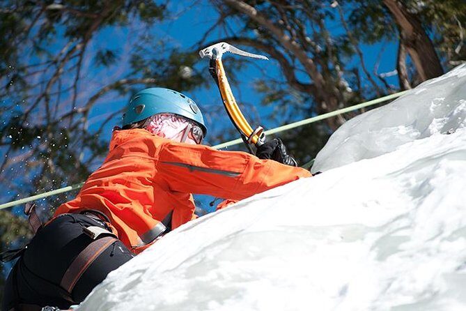 Tremblant Ice Climbing School - The Authenticity and Safety of the Experience