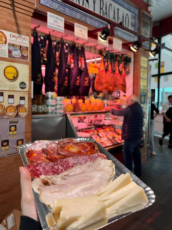 Triana Market Tapas Tour - The Guided Experience and Its Highlights