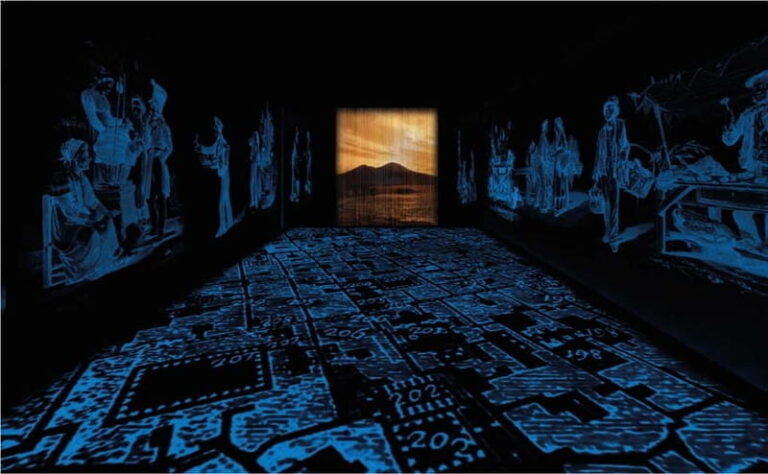 Trianon Theater: The Room of Wonders entrance ticket - Who Will Love the Room of Wonders?