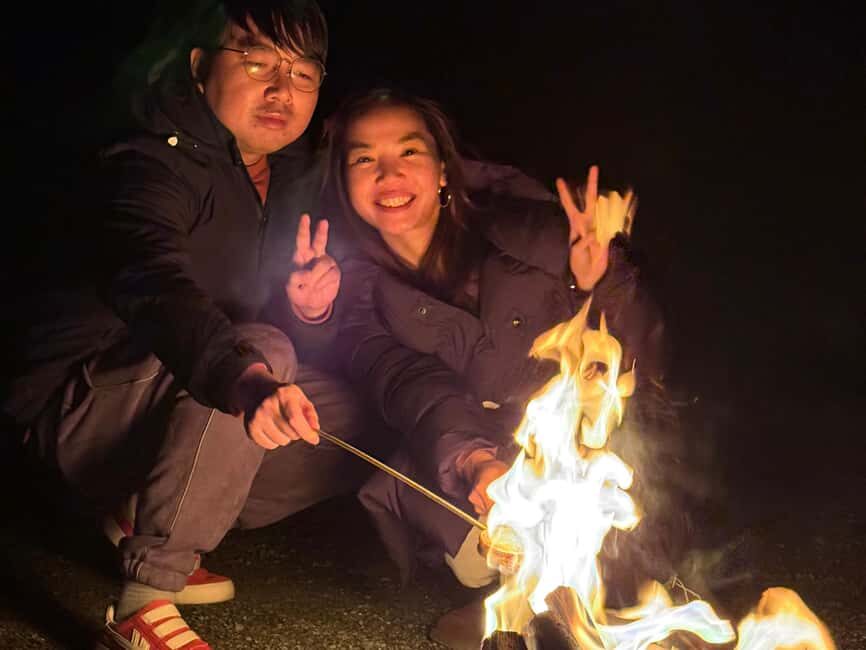 Tromsø: Northern Lights Chase with Bonfire and Snacks - The Photography and Group Experience