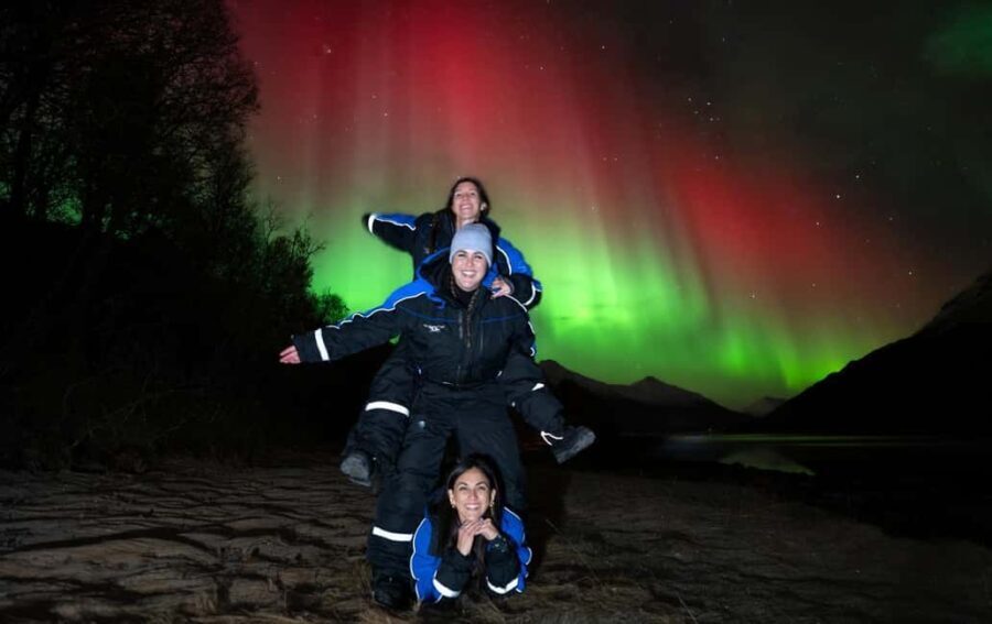 Tromsø: Premium Northern Lights Chase with Free Photos - What the Reviews Say