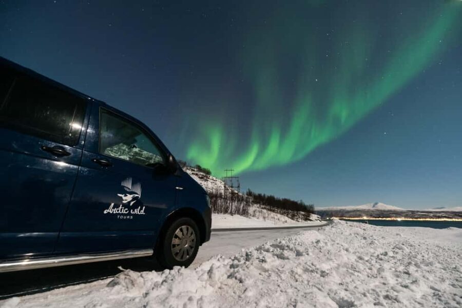 Tromsø: Small-Group Northern Lights Chase by Van with Photos - The Itinerary in Detail