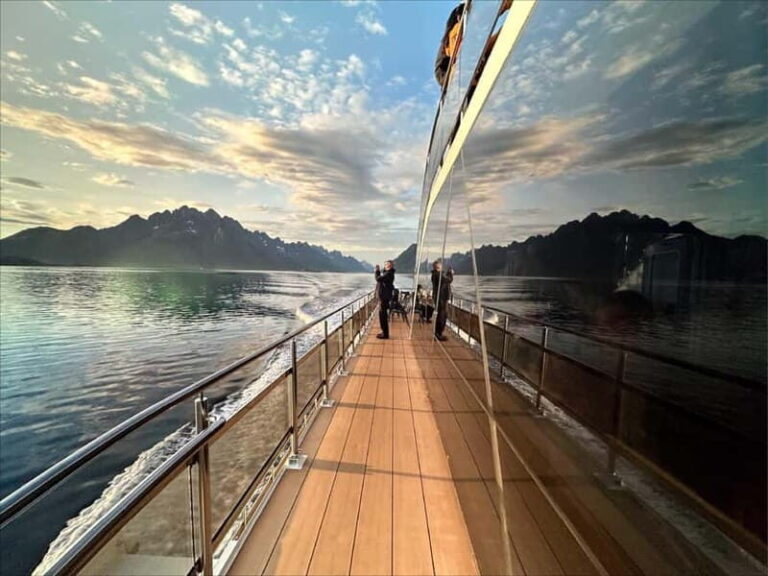 Tromsø: Summer Arctic Light Cruise with a Guide - The Practical Details