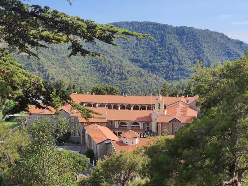 Troodos Villages and Kykkos Monastery from Paphos in Polish - What We Think About the Experience