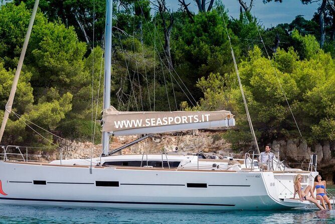 Tropea, Exclusive tour 15-meter Sailing Boat - 4h with Aperitif - The Equipment and Extras