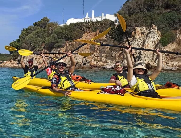 Tuerredda: Guided Kayak Tour - The Experience in Detail