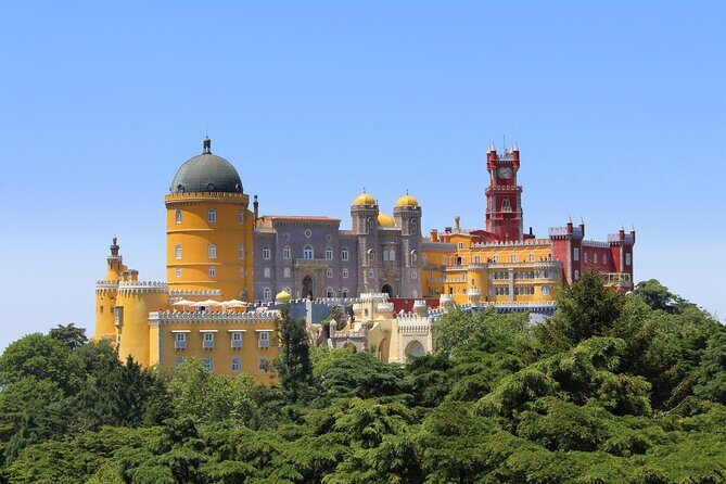 Tuk-Tuk Tour in Sintra Palaces in Cabo da Roca - What the Tour Includes and How It Works