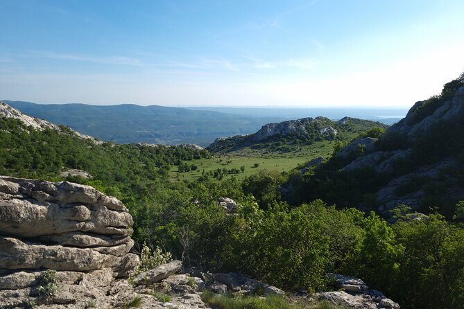 TuLove 4L, Velebit Safari, 4x4 off-road and hiking - The Practical Side: Logistics and Value