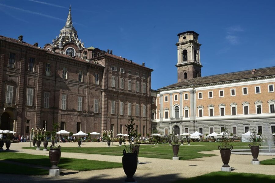 Turin: Entrance ticket for Palazzo Reale & audioguide - What to Expect from the Experience