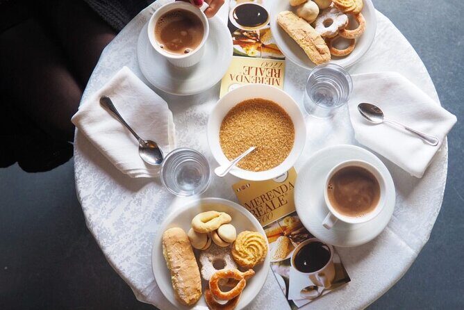 Turin: Private Walking Tour and Royal Snack - FAQs