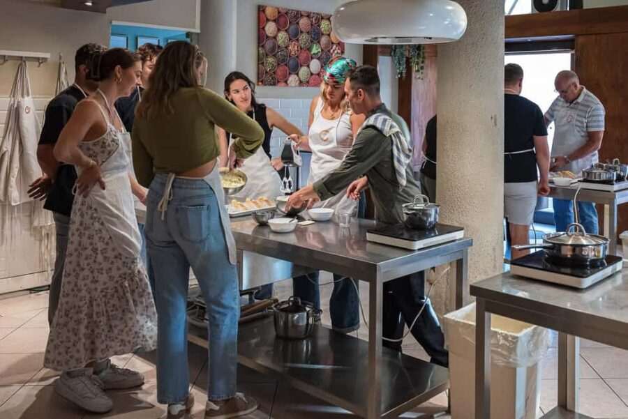 Tuscan Cooking Course with Florence Central Market Visit - The Market Visit: Why It Matters