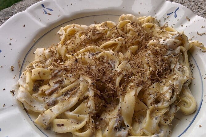 Tuscany Truffle Hunt: a 5-hour Gourmet Culinary Adventure - Who Is This Tour Best For?