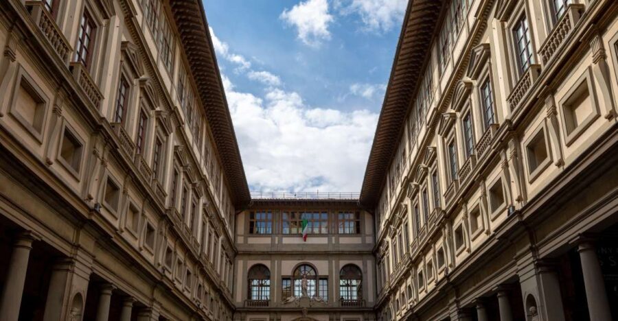 Uffizi Gallery & Hop-on Hop-off Bus Tour - What to Expect Inside the Uffizi